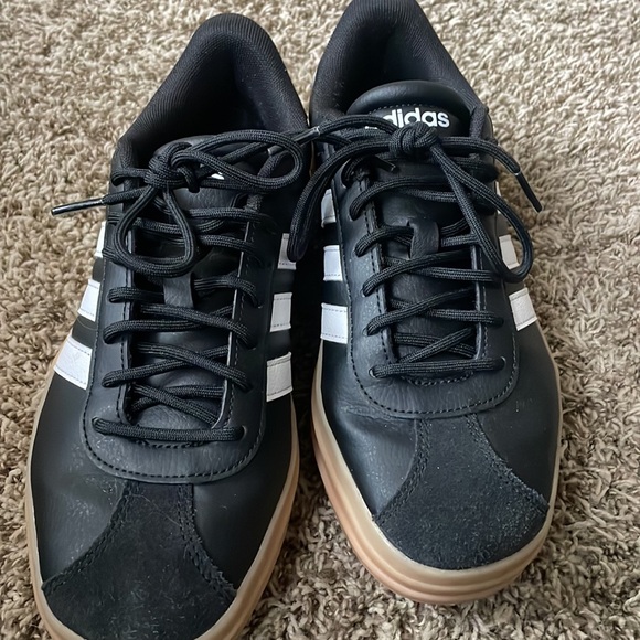 Women’s Adidas Gazelles - Picture 2 of 3